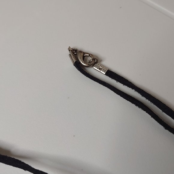 Rectangular Silver Tone Pendant Necklace With Black Beads 25 Inches Long - Picture 6 of 10